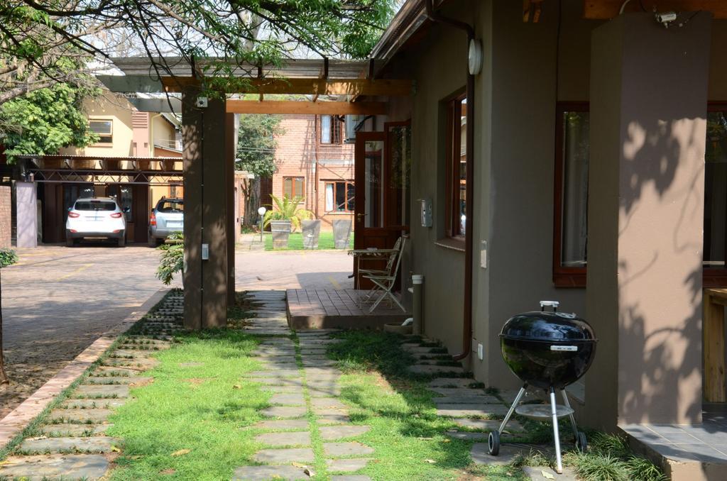 Bed & Breakfast In Hatfield Bed & Breakfast Pretoria Exterior photo